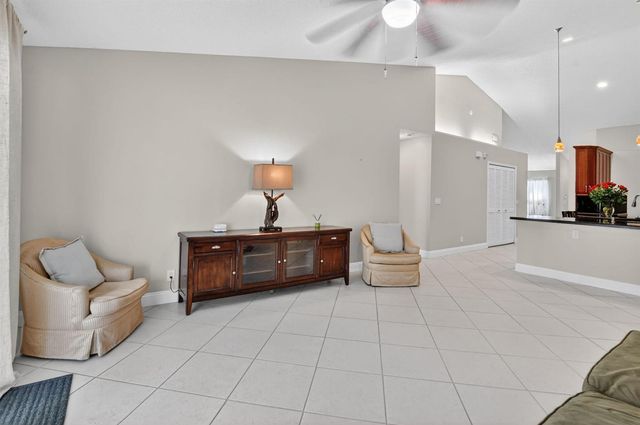 19536 Sea Pines Way, Boca Raton, FL 33498