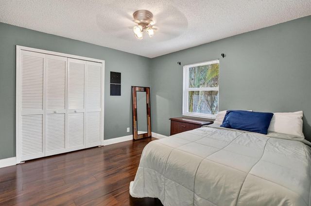 19536 Sea Pines Way, Boca Raton, FL 33498
