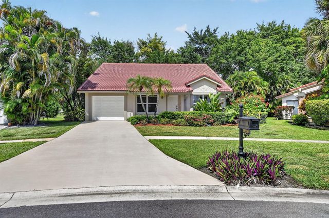 19536 Sea Pines Way, Boca Raton, FL 33498