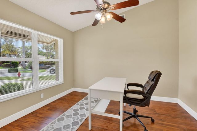 19536 Sea Pines Way, Boca Raton, FL 33498