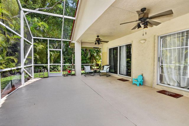 19536 Sea Pines Way, Boca Raton, FL 33498