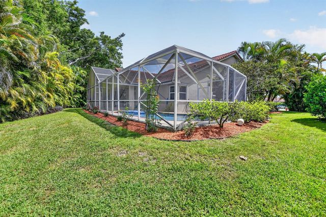 19536 Sea Pines Way, Boca Raton, FL 33498
