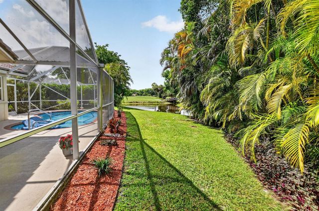 19536 Sea Pines Way, Boca Raton, FL 33498