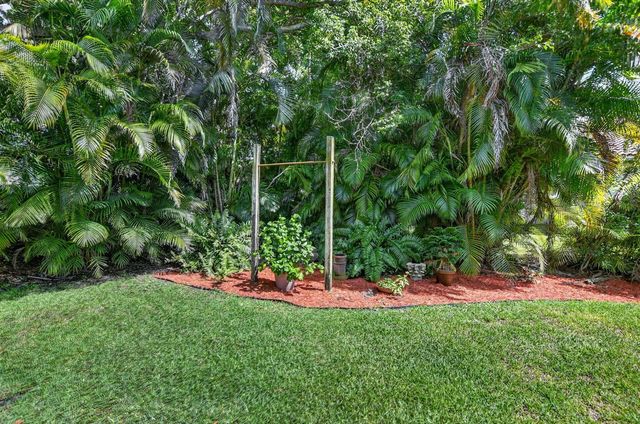 19536 Sea Pines Way, Boca Raton, FL 33498