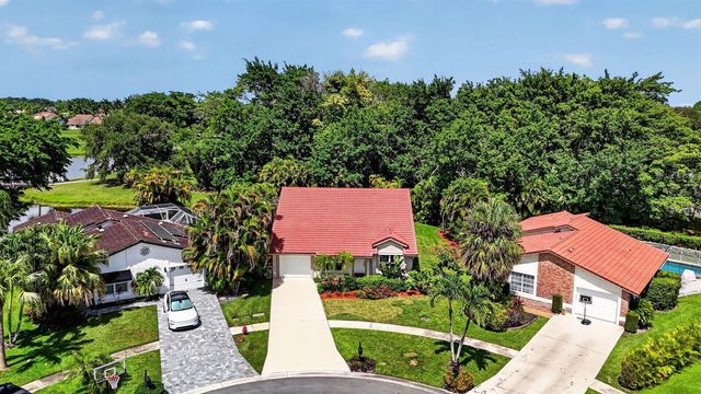 19536 Sea Pines Way, Boca Raton, FL 33498