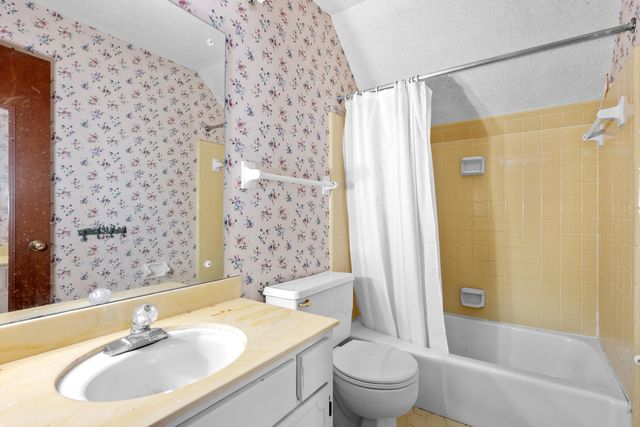 5676 W ANTWERP AVE, Unincorporated, TN 38135