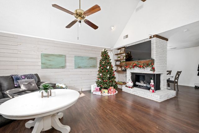 5676 W ANTWERP AVE, Unincorporated, TN 38135