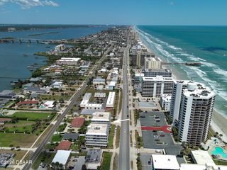 3756 S Atlantic Ave Unit 201, Daytona Beach Shores, FL 32118
