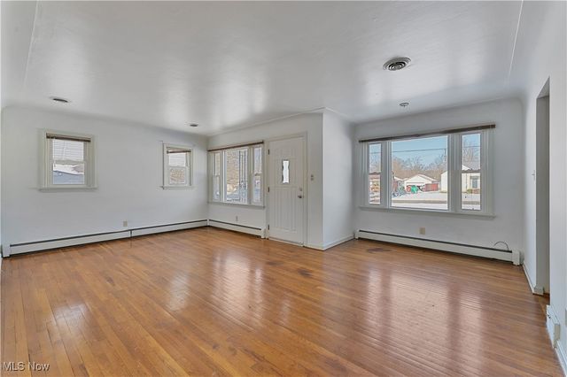 125 Island Drive, Poland, OH 44514