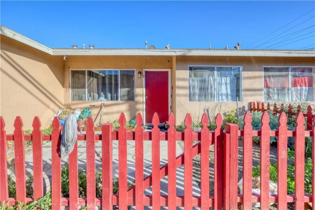 700 West Morrison Avenue, Santa Maria, CA 93458