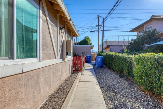 700 West Morrison Avenue, Santa Maria, CA 93458