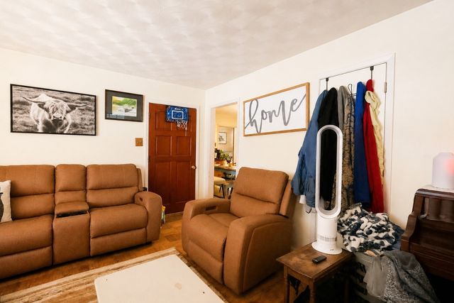 505 Lynda Lane, Arlington, TX 76010