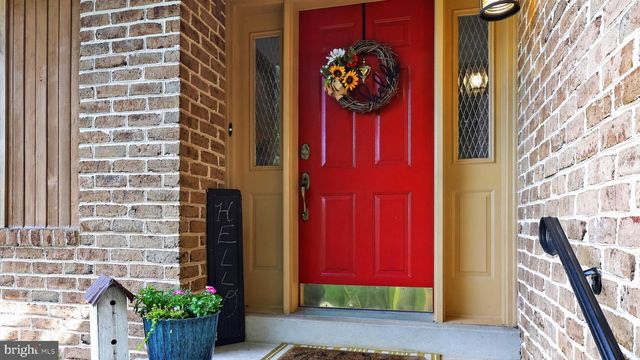 2571 VALLEY VIEW RD, Morgantown, PA 19543