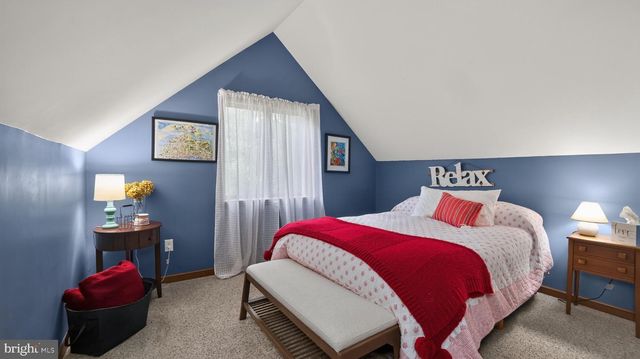 2571 VALLEY VIEW RD, Morgantown, PA 19543