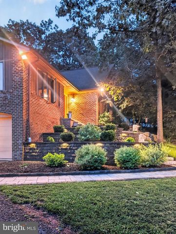 2571 VALLEY VIEW RD, Morgantown, PA 19543