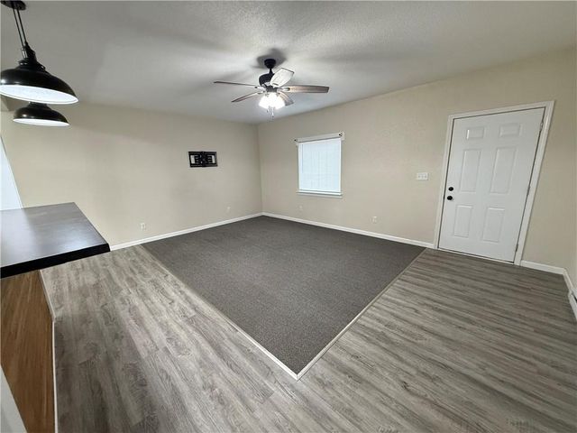 210 W 7th Street, Knob Noster, MO 65336