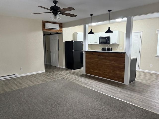 210 W 7th Street, Knob Noster, MO 65336