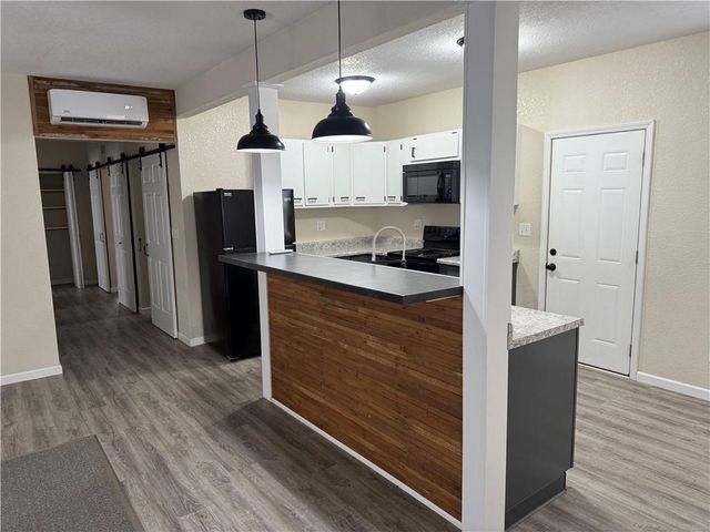 210 W 7th Street, Knob Noster, MO 65336