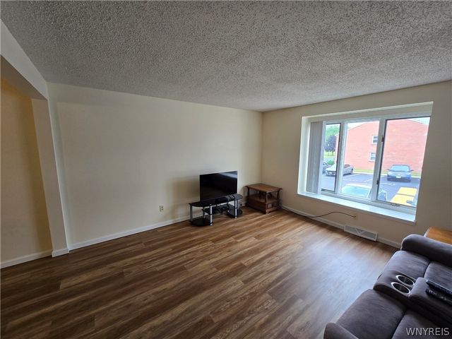 3901 Bowen Road 69, Lancaster, NY 14086