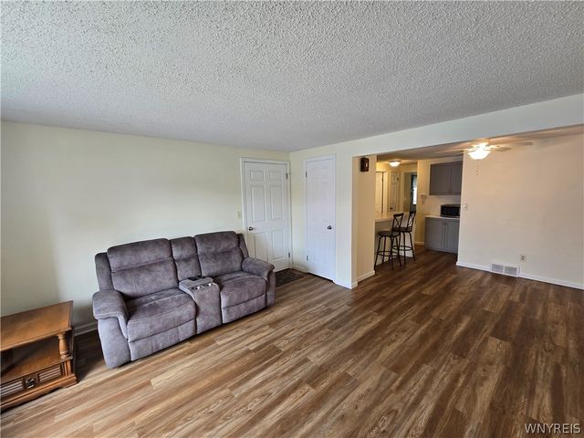 3901 Bowen Road 69, Lancaster, NY 14086