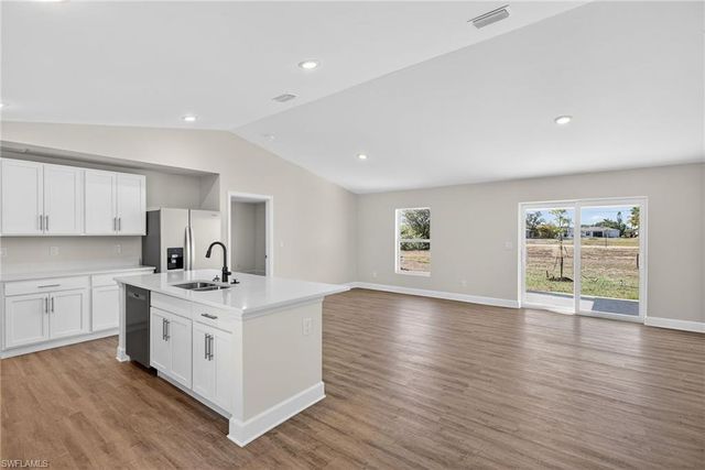 1154 NW 7th PL, Cape Coral, FL 33993