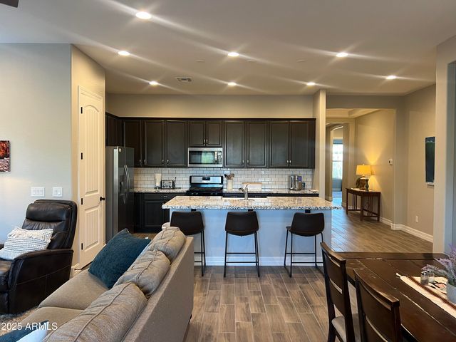 16790 W ALLEN Street, Goodyear, AZ 85338