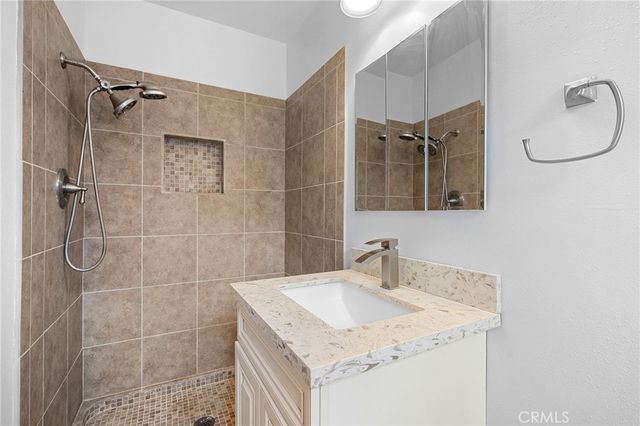 11555 Collett Ave, Granada Hills, CA 91344