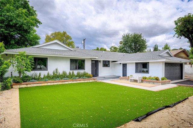 11555 Collett Ave, Granada Hills, CA 91344