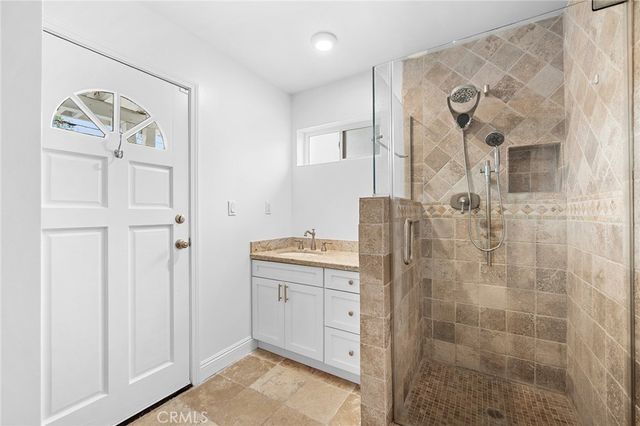 11555 Collett Ave, Granada Hills, CA 91344