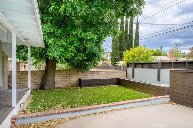 11555 Collett Ave, Granada Hills, CA 91344