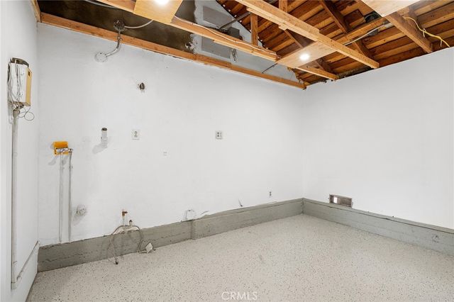 11555 Collett Ave, Granada Hills, CA 91344