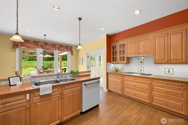 1603 Kelly Road, Bellingham, WA 98226