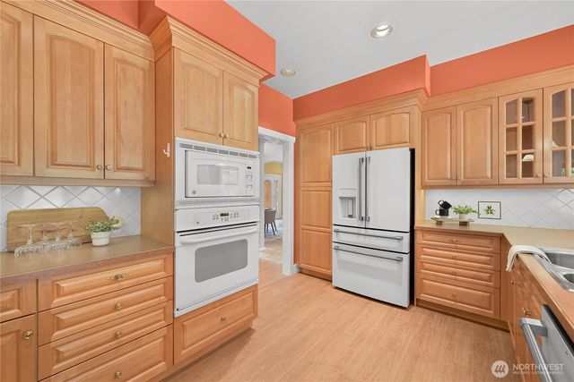 1603 Kelly Road, Bellingham, WA 98226