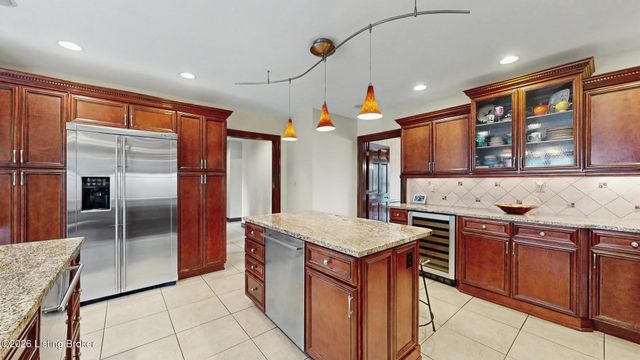 1105 Colonel Anderson Pkwy, Louisville, KY 40222