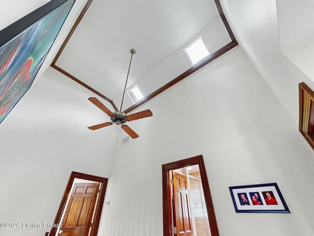 1105 Colonel Anderson Pkwy, Louisville, KY 40222
