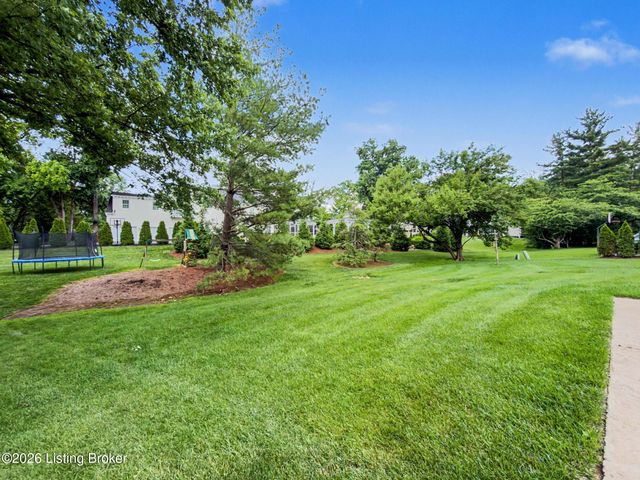1105 Colonel Anderson Pkwy, Louisville, KY 40222