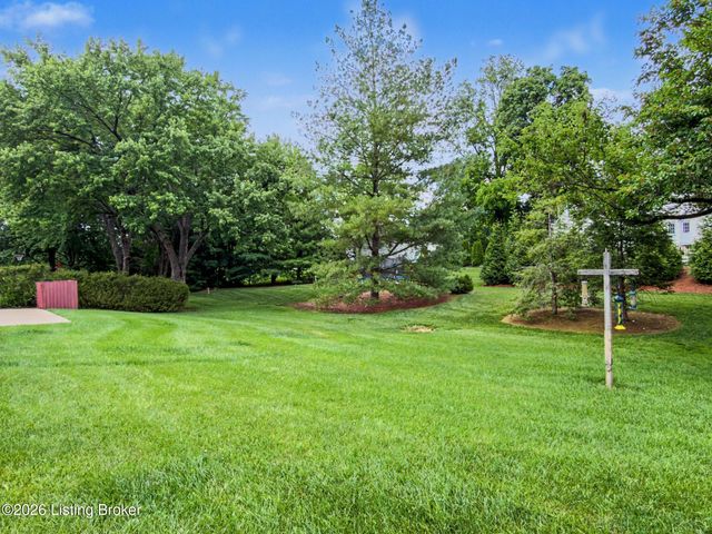 1105 Colonel Anderson Pkwy, Louisville, KY 40222