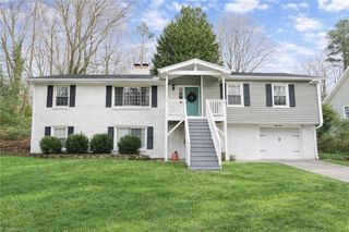 1205 Fenimore Street, Winston-salem, NC 27103