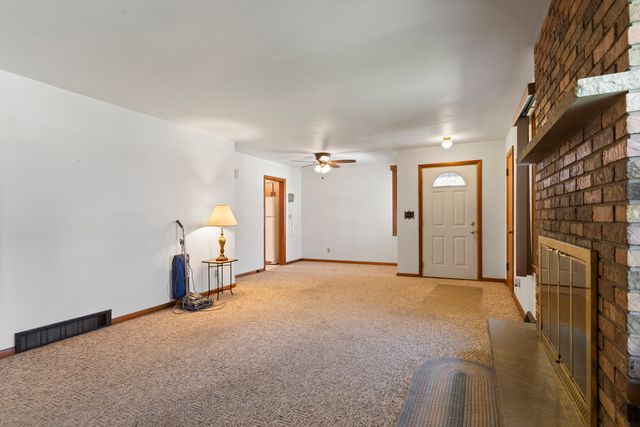 417 N Prairie Street, Rockton, IL 61072
