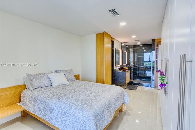 1500 S Ocean Dr PHE, Hollywood, FL 33019
