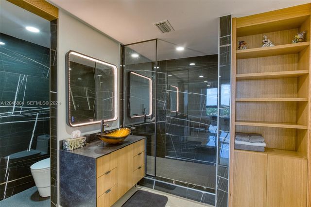 1500 S Ocean Dr PHE, Hollywood, FL 33019