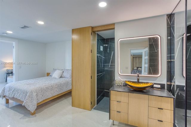 1500 S Ocean Dr PHE, Hollywood, FL 33019