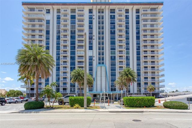 1500 S Ocean Dr PHE, Hollywood, FL 33019