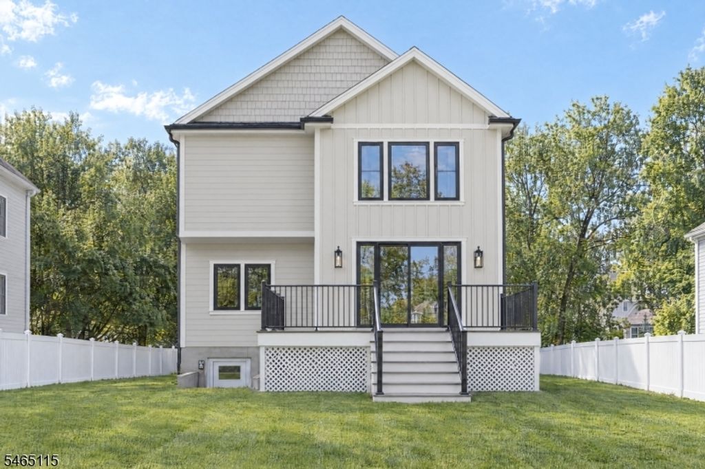 10 Weston Ave, Chatham Boro, NJ 07928 — photo 2