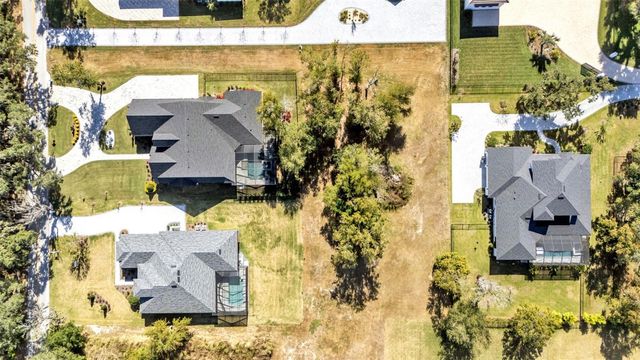 5063 CLIFFSIDE DR, Lakeland, FL 33812