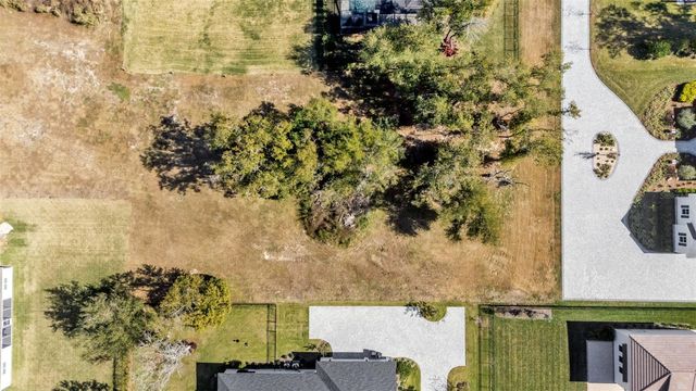 5063 CLIFFSIDE DR, Lakeland, FL 33812