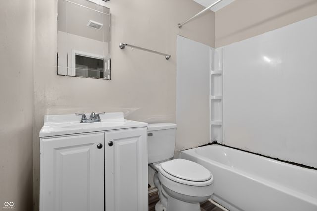 9926 Montery Road, Indianapolis, IN 46235
