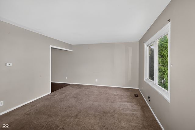 9926 Montery Road, Indianapolis, IN 46235