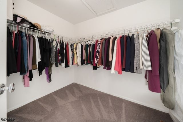 20 Pine Valley Rd, Livingston Twp., NJ 07039