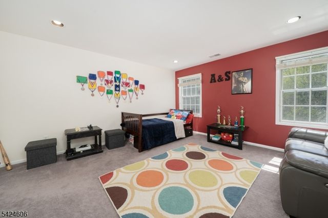 20 Pine Valley Rd, Livingston Twp., NJ 07039